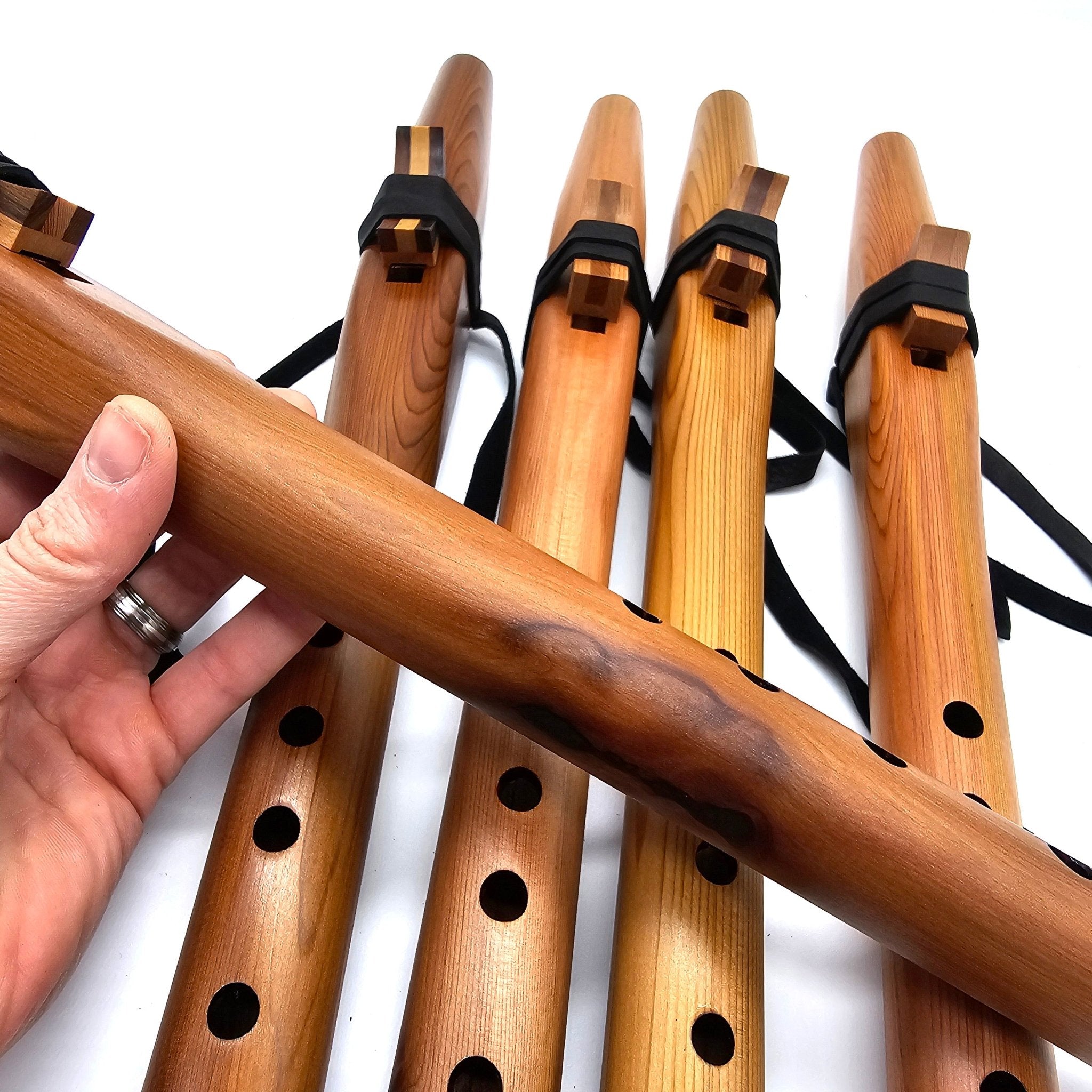 Knotty Basic Flute key of G - Natural Heartwood Cedar