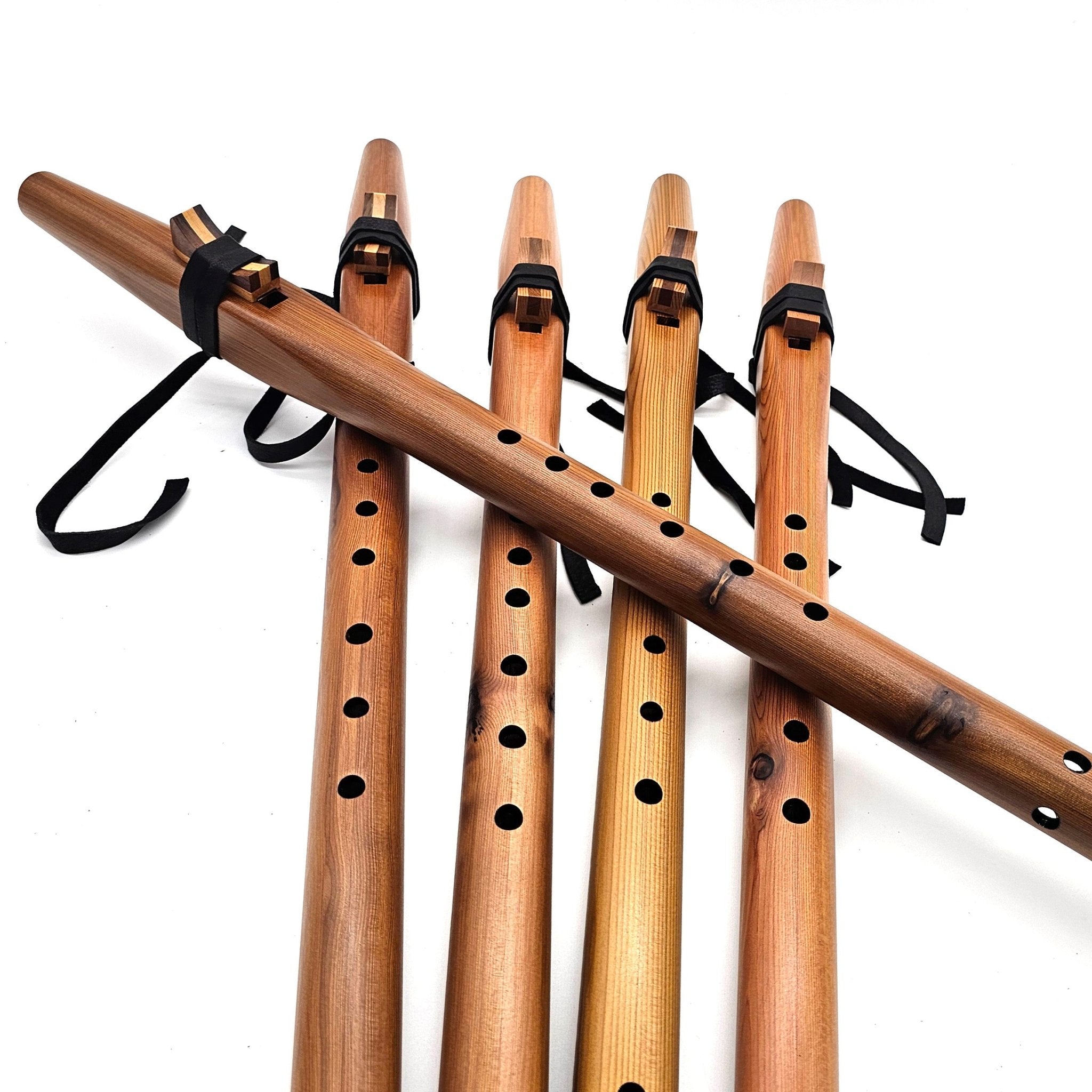 Knotty Basic Flute key of G - Natural Heartwood Cedar