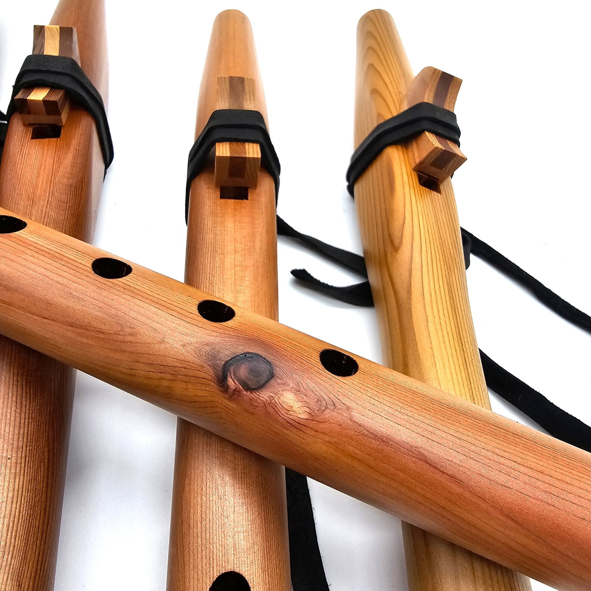 Knotty Basic Flute key of G - Natural Heartwood Cedar