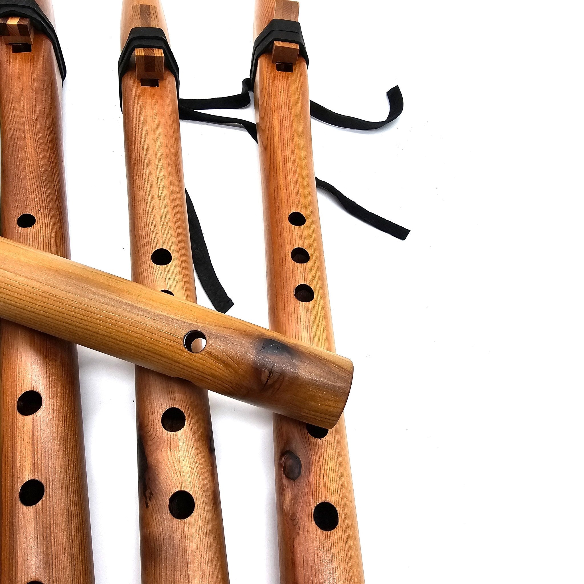 Knotty Basic Flute key of G - Natural Heartwood Cedar